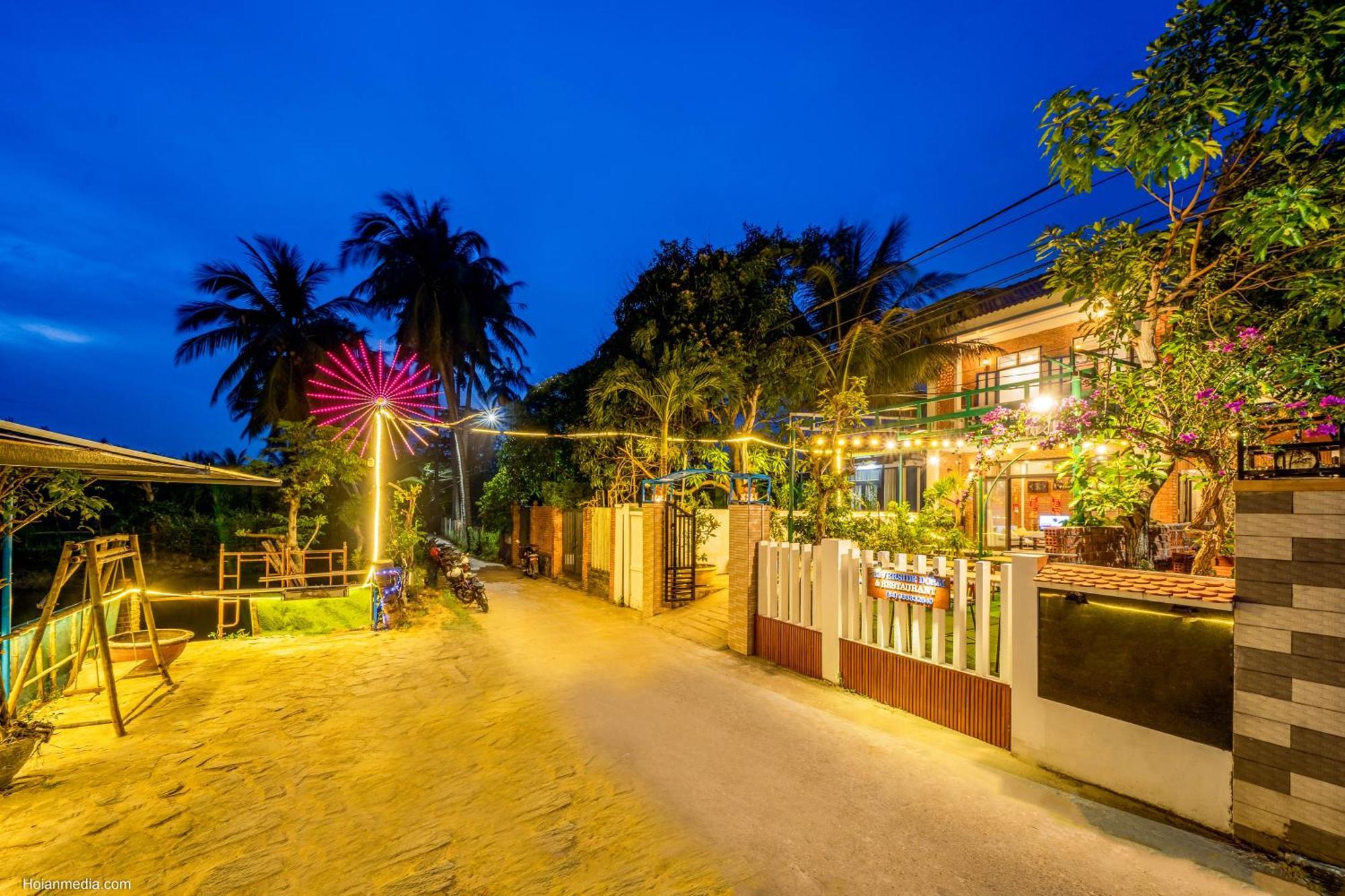 Riverside Dorm And Restaurant Hoi An Esterno foto